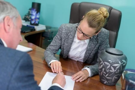 Pourquoi l'assurance pr&eacute;voyance est essentielle pour votre entreprise ?